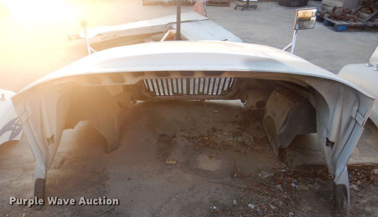 image for item FW9325 International hood