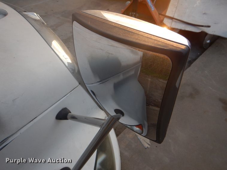 image for item FW9325 International hood