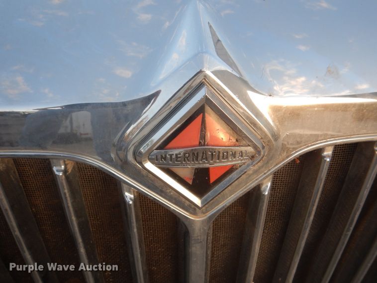 image for item FW9325 International hood