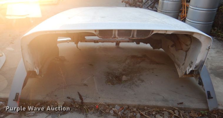 image for item FW9326 Freightliner hood