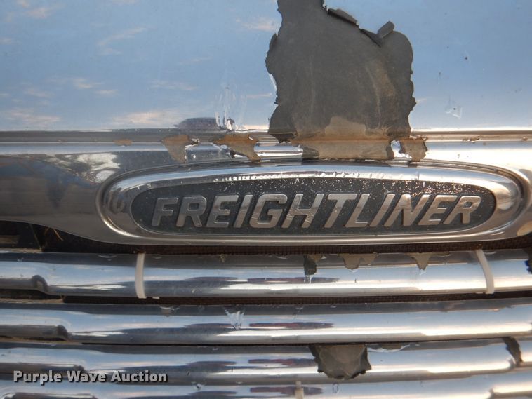 image for item FW9326 Freightliner hood