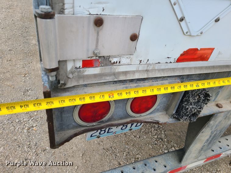 image for item GB9108 2006 Hyundai V12530152-AJS  dry van trailer