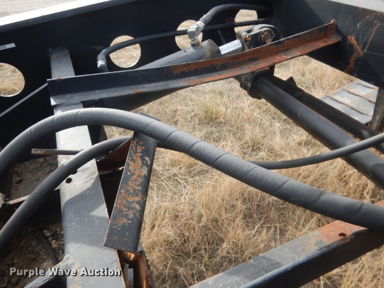 image for item HU9360 1995 Fontaine TRILB  lowboy equipment trailer