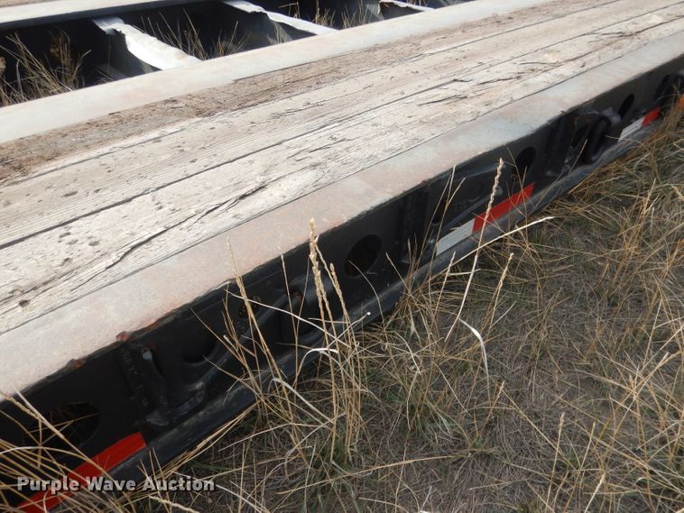 image for item HU9360 1995 Fontaine TRILB  lowboy equipment trailer