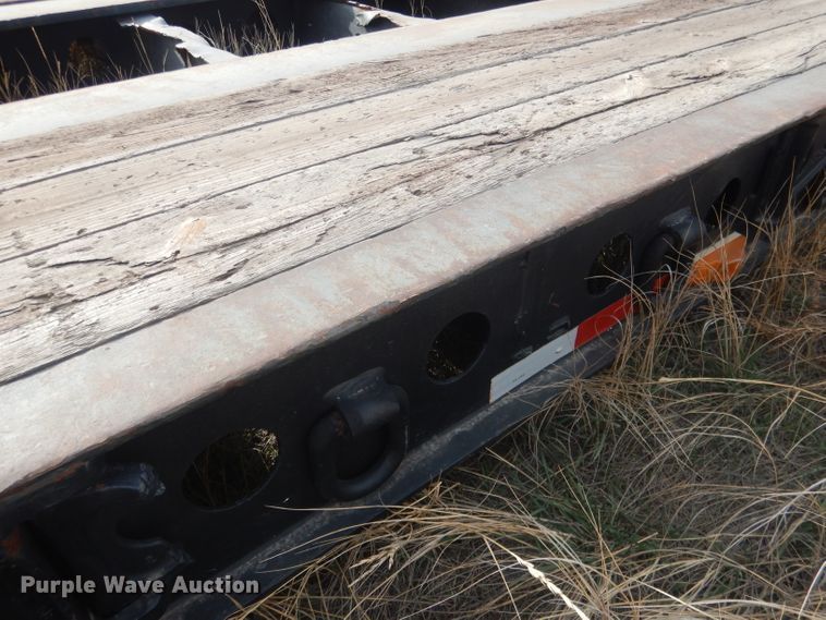 image for item HU9360 1995 Fontaine TRILB  lowboy equipment trailer