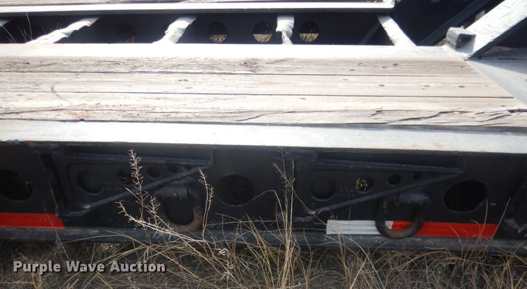 image for item HU9360 1995 Fontaine TRILB  lowboy equipment trailer