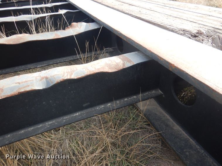 image for item HU9360 1995 Fontaine TRILB  lowboy equipment trailer