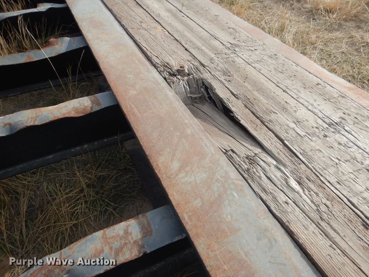 image for item HU9360 1995 Fontaine TRILB  lowboy equipment trailer