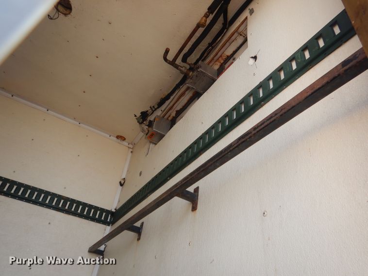 image for item HU9362 2000 International 4900  box truck