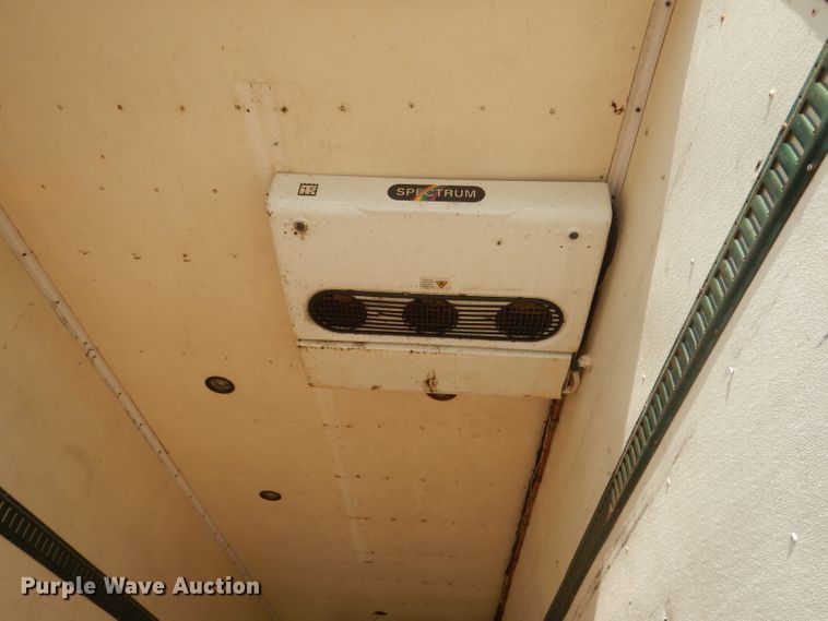 image for item HU9362 2000 International 4900  box truck