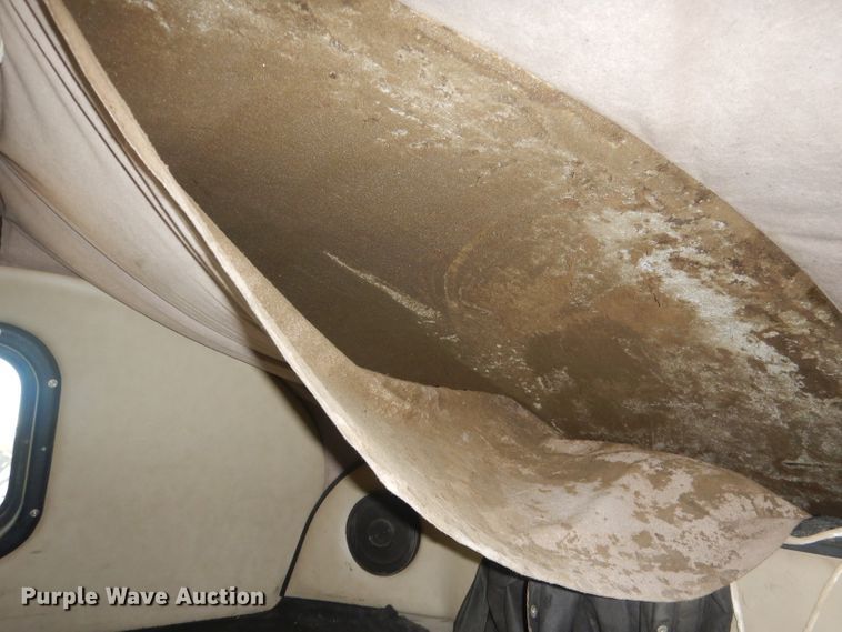 image for item HU9363 2001 Western Star 4900E  semi truck