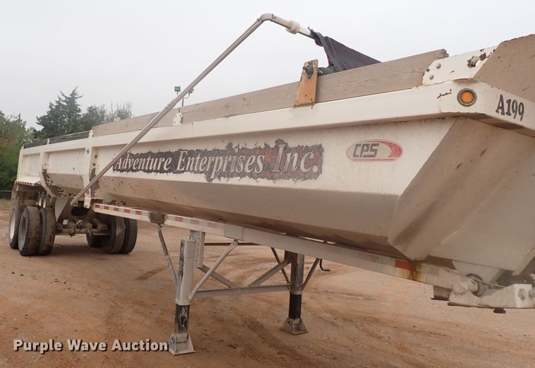 image for item IC9526 2017 Manac 46238AA00  end dump trailer