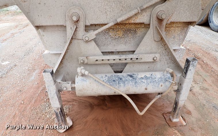 image for item IC9531 2013 CTS BDT-40  bottom dump trailer