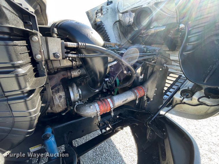 image for item ID9548 2014 Freightliner Cascadia  semi truck