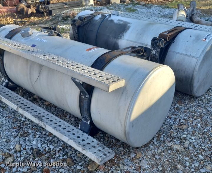 image for item ID9552 (2) Freightliner fuel tanks