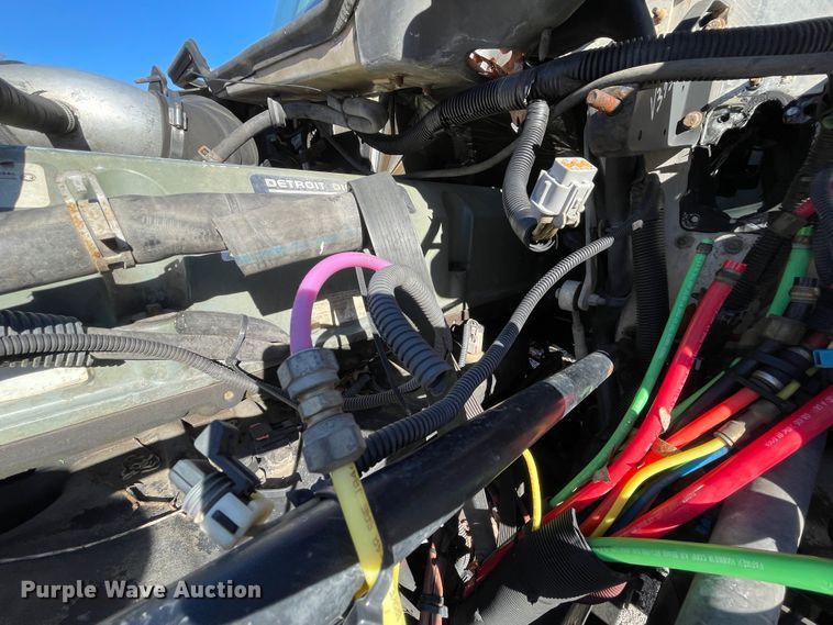 image for item ID9556 Detroit Diesel Series 60  engine