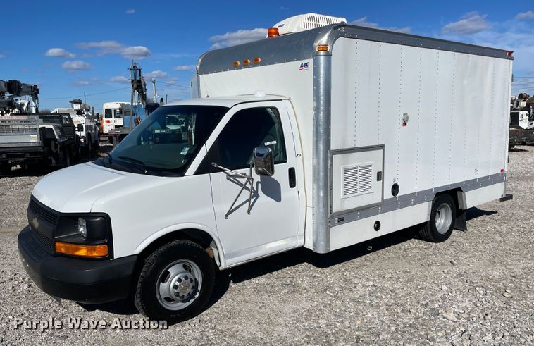 image for item ID9559 2003 Chevrolet Express 3500  sewer inspection truck