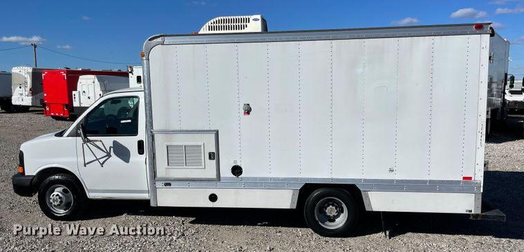 image for item ID9559 2003 Chevrolet Express 3500  sewer inspection truck