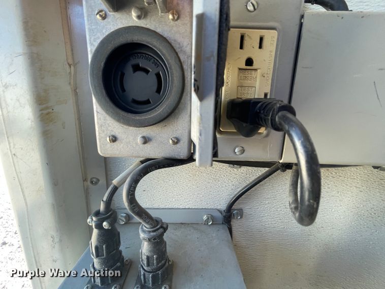 image for item ID9559 2003 Chevrolet Express 3500  sewer inspection truck