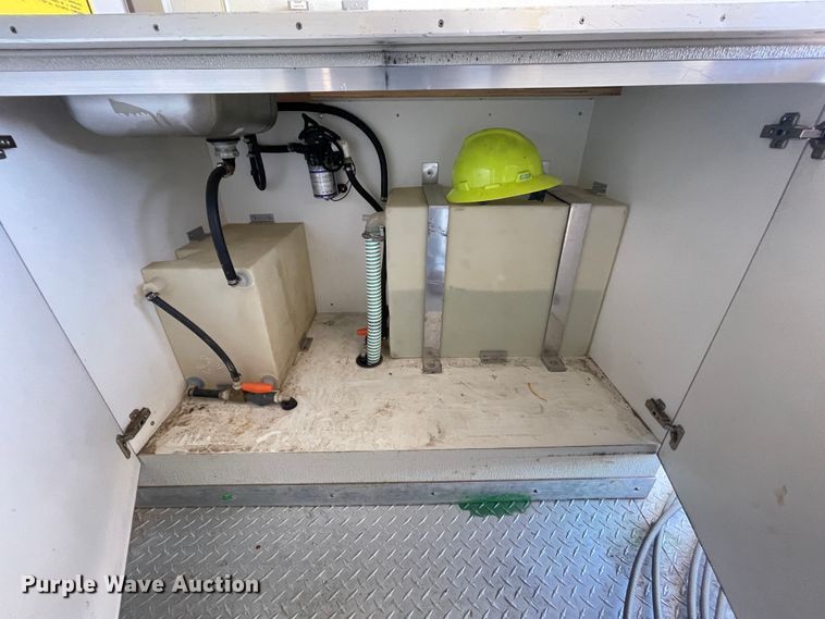 image for item ID9559 2003 Chevrolet Express 3500  sewer inspection truck