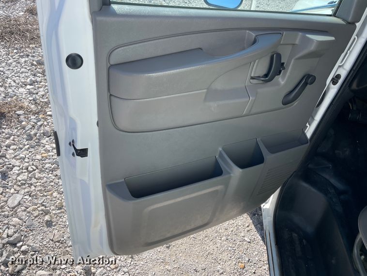 image for item ID9559 2003 Chevrolet Express 3500  sewer inspection truck