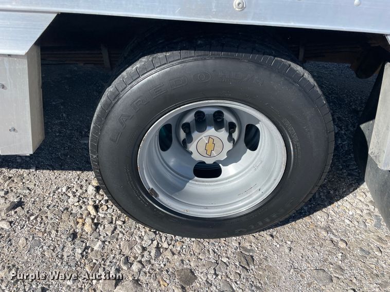 image for item ID9559 2003 Chevrolet Express 3500  sewer inspection truck