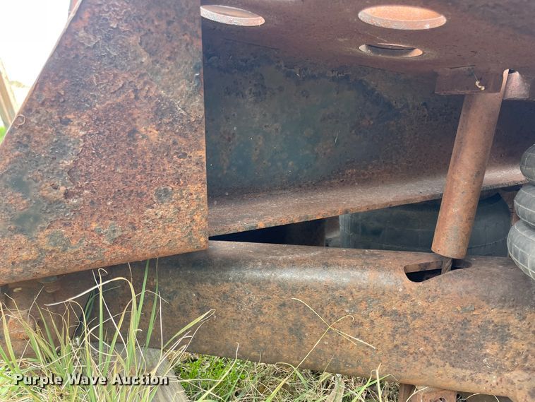 image for item ID9585 Tag axle