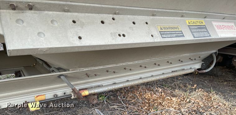 image for item IJ9512 2007 Timpte  grain trailer