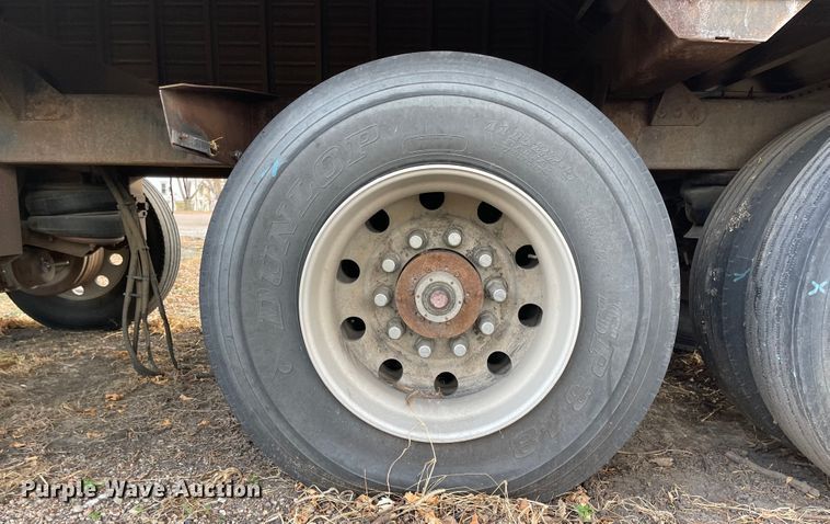 image for item IJ9512 2007 Timpte  grain trailer