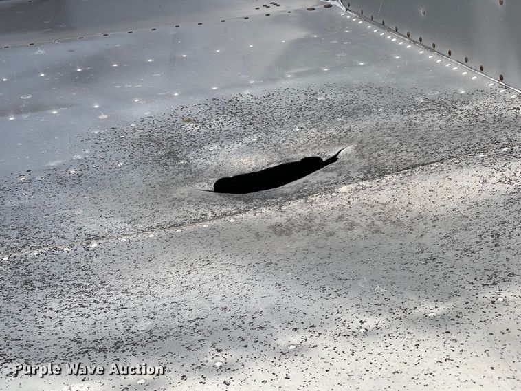 image for item IJ9512 2007 Timpte  grain trailer