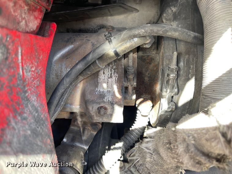 image for item IJ9515 2011 International WorkStar 7600  semi truck