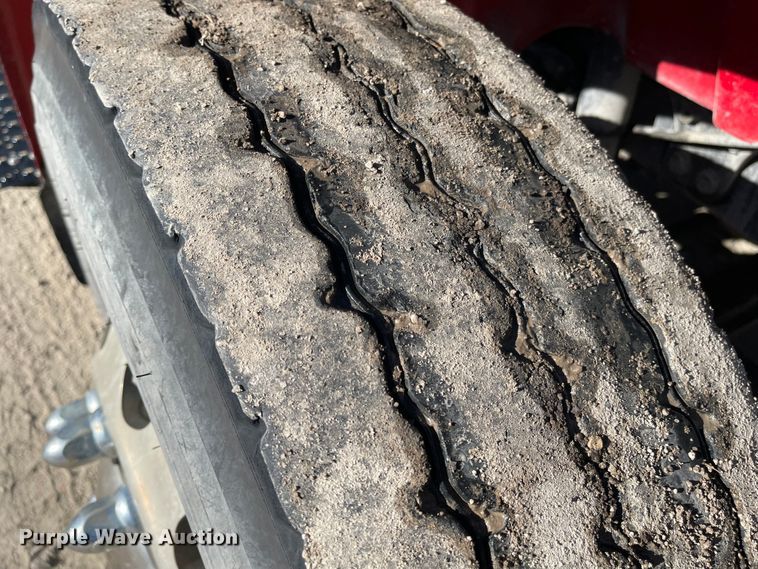 image for item IJ9515 2011 International WorkStar 7600  semi truck