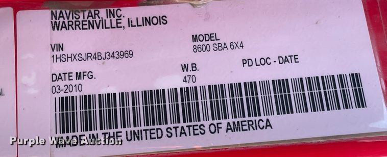 image for item IJ9515 2011 International WorkStar 7600  semi truck