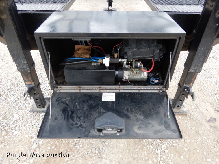 image for item IM9532 2017 Kaufman Pro Series EZ Loader 4  car carrier