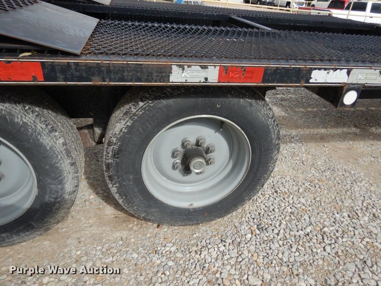 image for item IM9532 2017 Kaufman Pro Series EZ Loader 4  car carrier