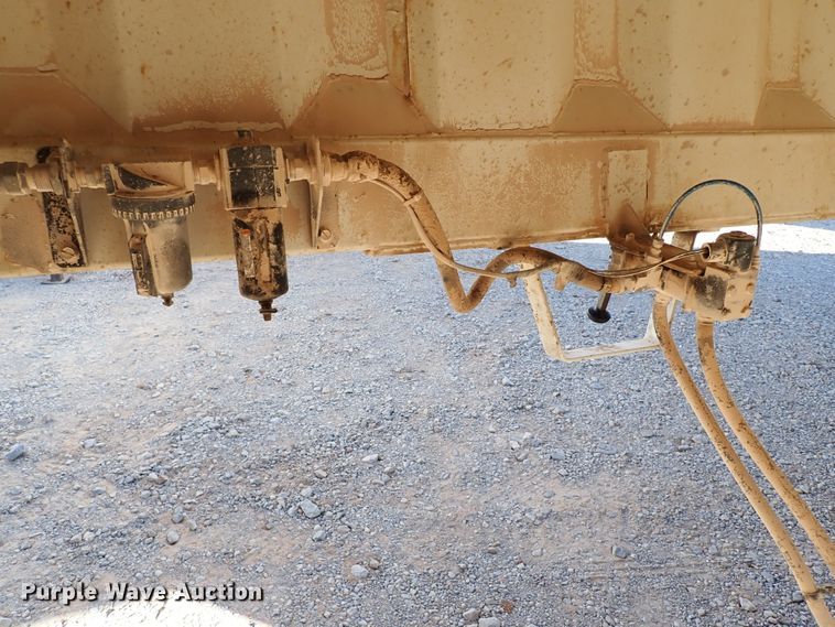 image for item IS9257 2013 Armor Lite SBD-40  bottom dump trailer