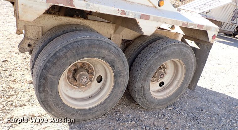 image for item IS9257 2013 Armor Lite SBD-40  bottom dump trailer