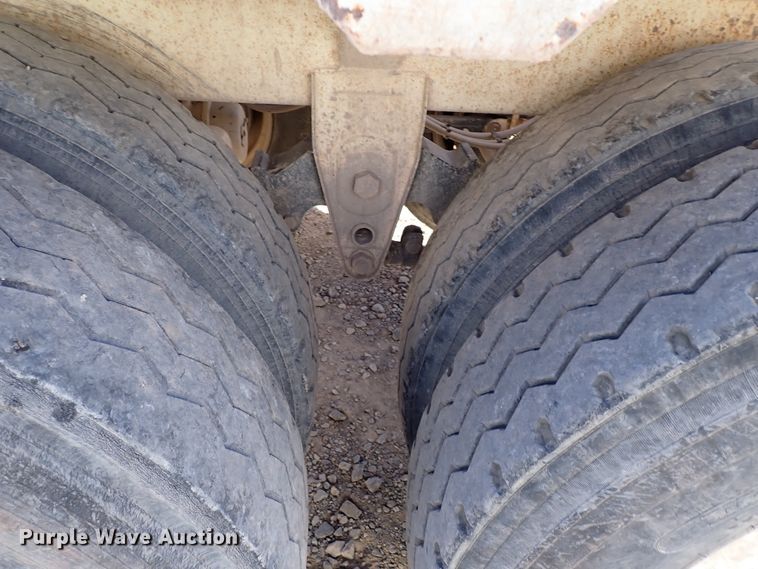 image for item IS9257 2013 Armor Lite SBD-40  bottom dump trailer