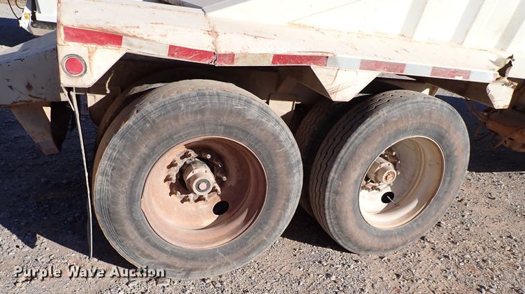 image for item IS9257 2013 Armor Lite SBD-40  bottom dump trailer