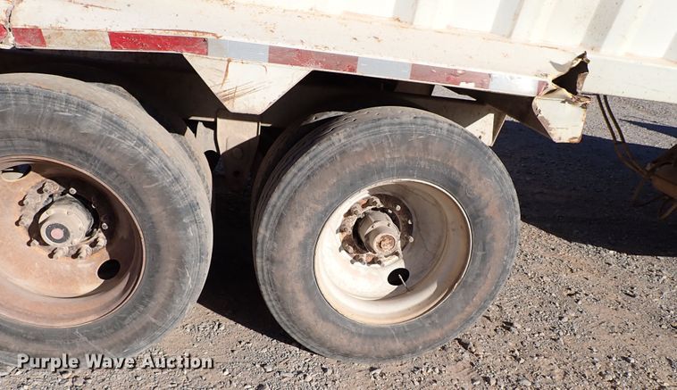 image for item IS9257 2013 Armor Lite SBD-40  bottom dump trailer