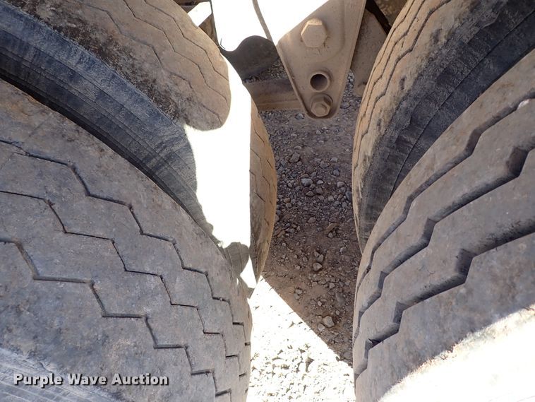 image for item IS9257 2013 Armor Lite SBD-40  bottom dump trailer