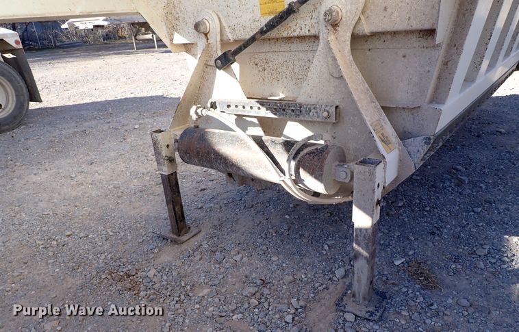 image for item IS9258 2016 Armor Lite SBD-40LT  bottom dump trailer