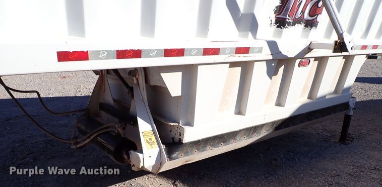 image for item IS9258 2016 Armor Lite SBD-40LT  bottom dump trailer