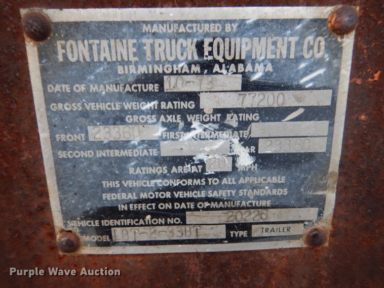 image for item IU9775 1974 Fontaine  drop deck equipment trailer