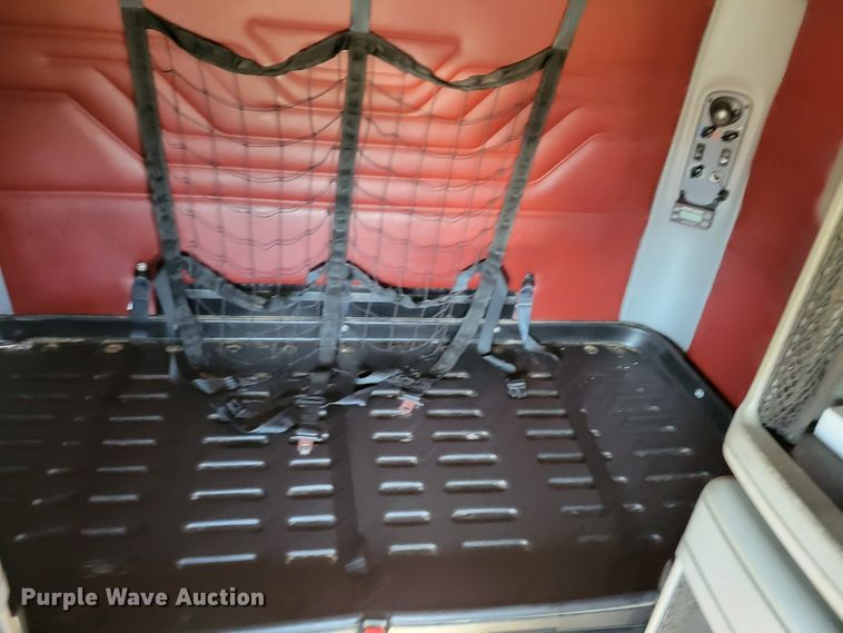 image for item IV9606 2005 Freightliner Century Class ST120  semi truck