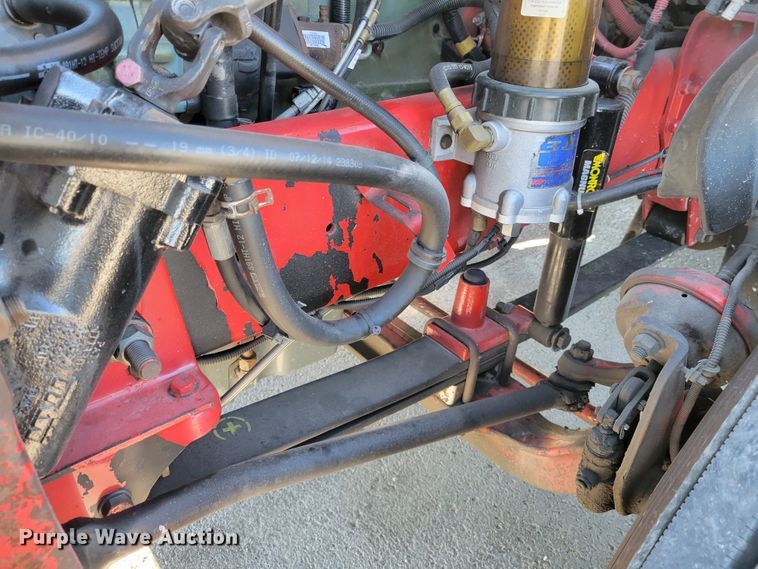 image for item IV9606 2005 Freightliner Century Class ST120  semi truck