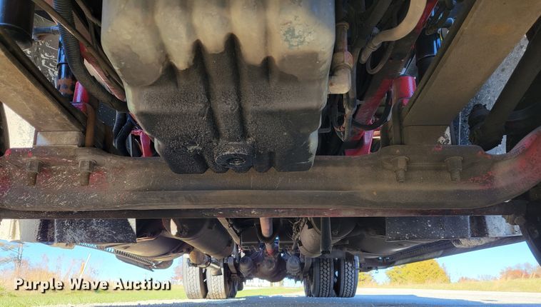 image for item IV9606 2005 Freightliner Century Class ST120  semi truck