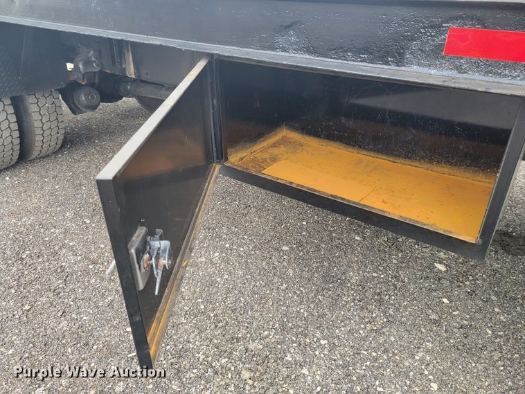 image for item IV9676 2008 Sterling Acterra  flatbed truck