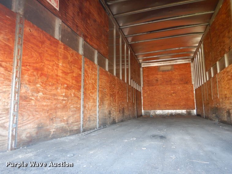 image for item IV9693 1999 Trailmobile  dry van trailer