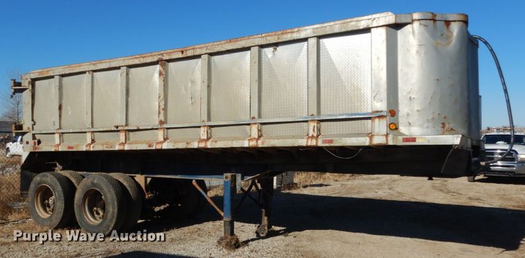 image for item IV9694 1994 Schien 24SD  end dump trailer